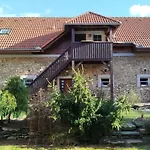 Statek Kloubek *