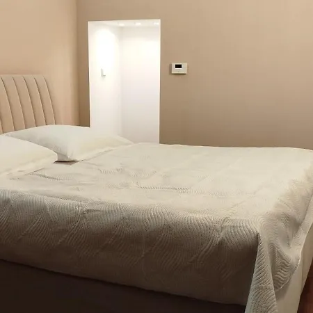 Statek Kloubek Apartment