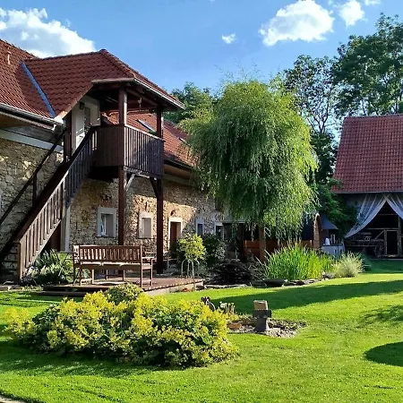 Statek Kloubek Chabičovice