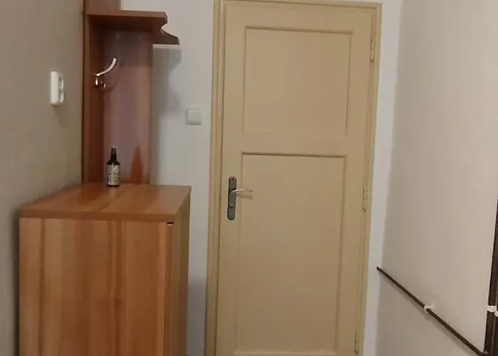 斯塔特克克鲁贝克酒店 公寓 *