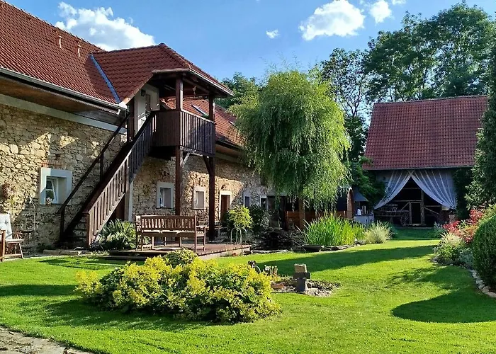 斯塔特克克鲁贝克酒店 Chabičovice